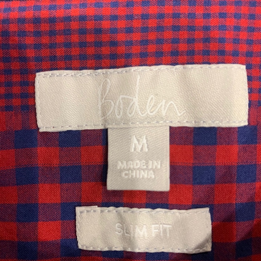 Boden Button-Down Size: M - Picture 2 of 4